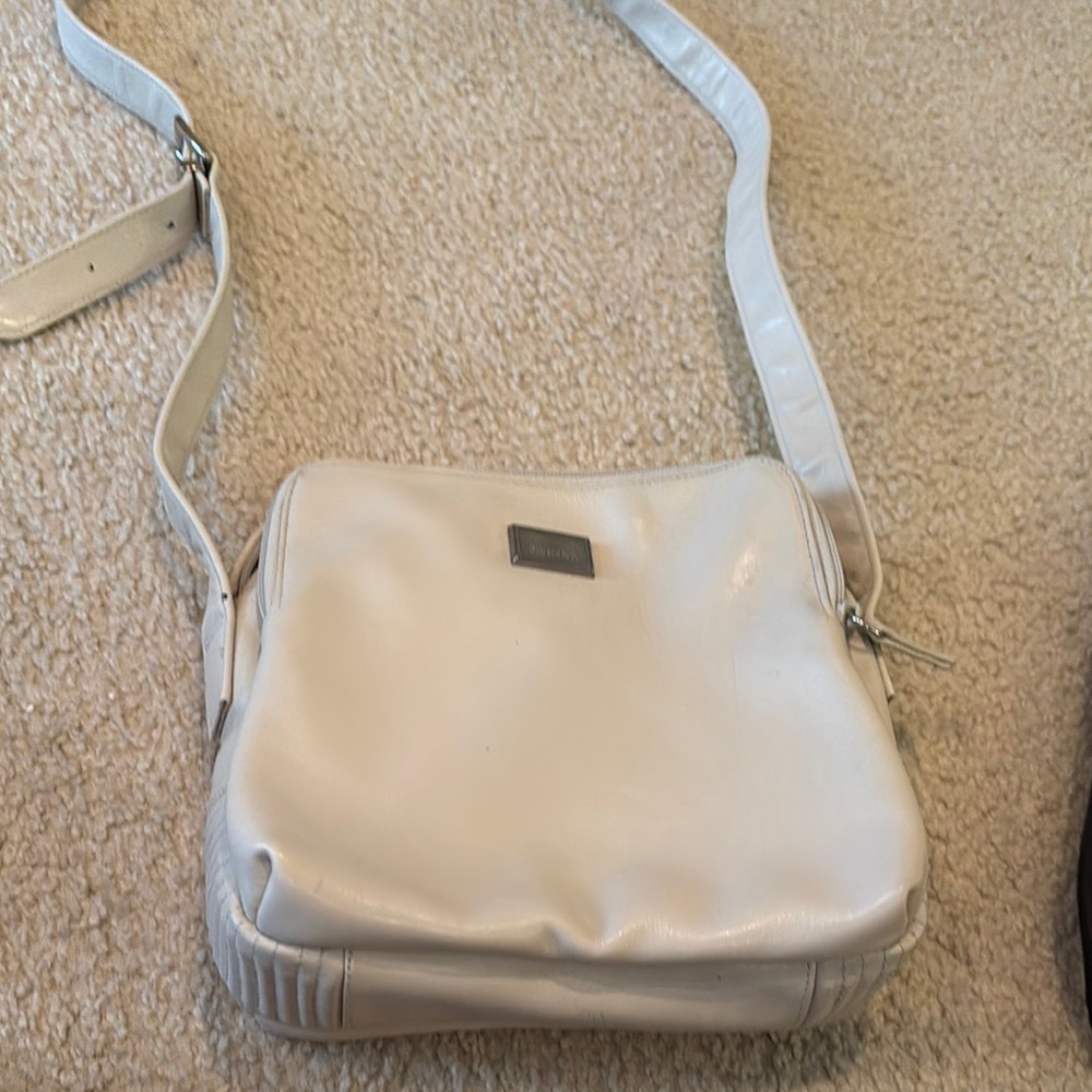 Perlina Elegant Shoulder Bag